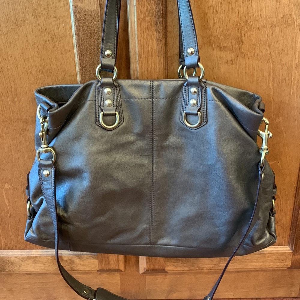 Metallic Coach purse - Picture 2 of 5